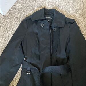 Express Black Trench Coat with Wide Collar and Belt